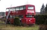 ils-ont-debourse-8-500-euros-pour-son-acquisition-et-son-transport-jusqu-au-camping-photo-flor...jpg