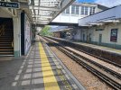 Horsham_Station_Platform_view_20240429_140309.jpg