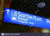 transportation-traffic-airport-sign-exit-sortie-exit-luggage-edition-H41P1T.jpg