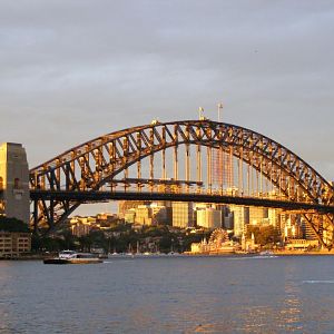 Sydney Harbor bridge, Sydney, New South Wales.
