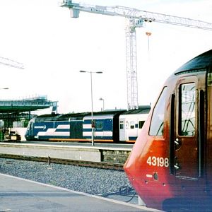 'Project Rio' Power Car 43198 alongside (then) new MML Power Car during the St Pancras rebuild.  I'll organise a 'rebuilding St Pancras' album one day