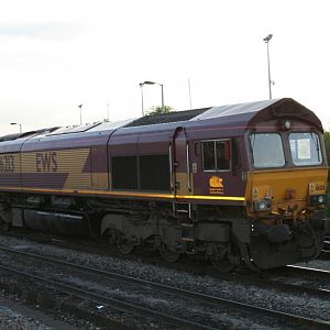 66213 - shunting in the yard