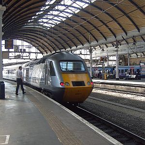A London- bound HST departs the station.