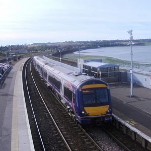 170 410 at Montrose