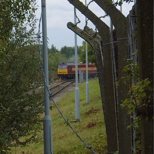 Since my previous visit, several pieces of boarding had been put up behind perimeter fences, presumably to stop potential terroroists spying health an