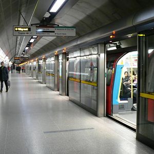 Westbound Jubilee Line platform at Waterloo