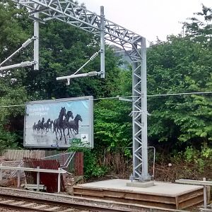New mast at Salford Crescent 18/6/2018