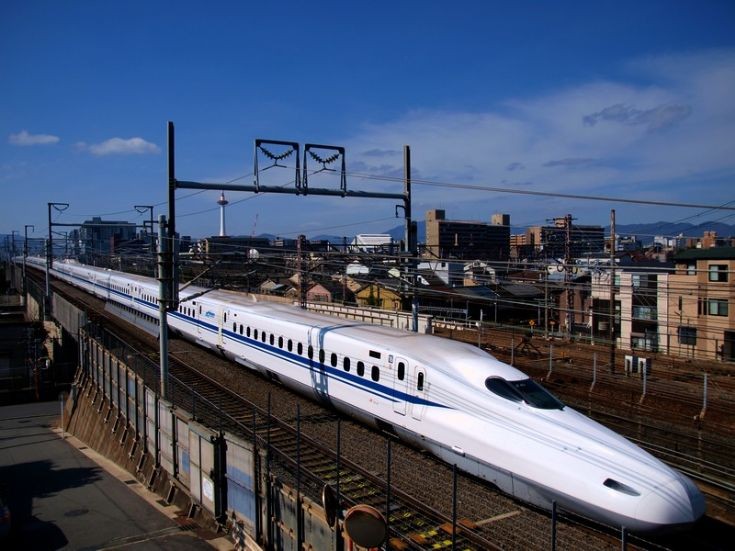 Shinkansen-N700.jpg