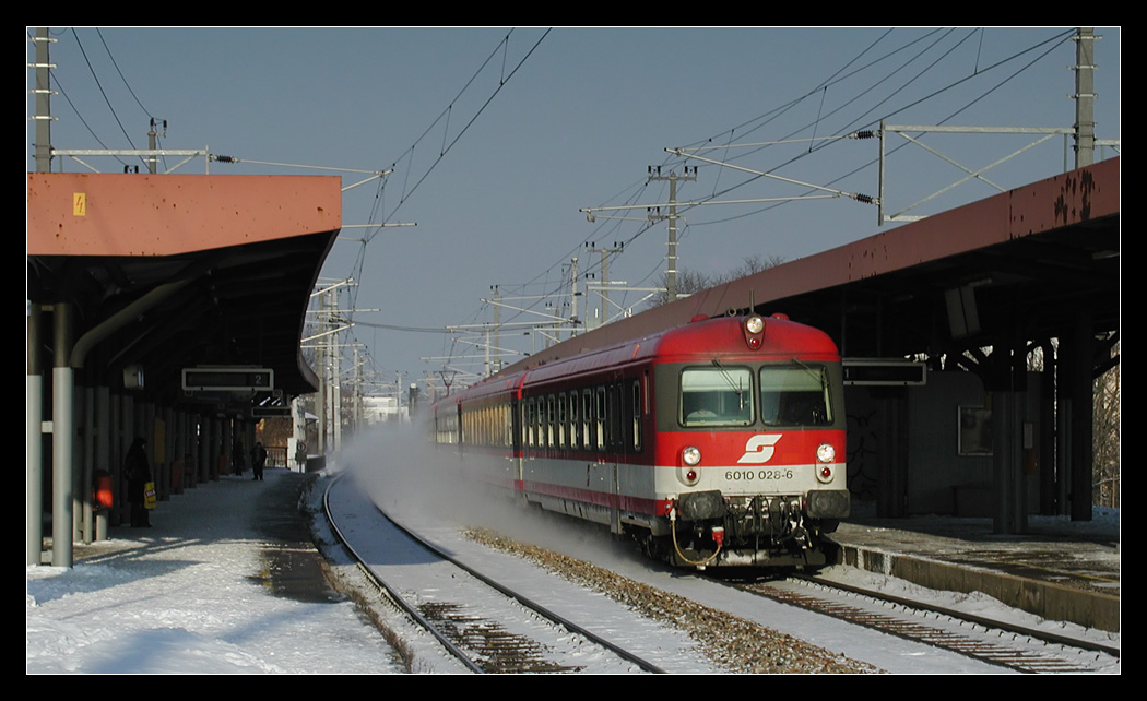 cu030106.JPG