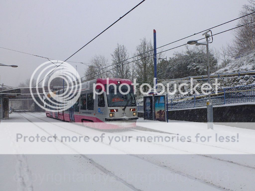 Trams_snow_18_01_13_011-1.jpg