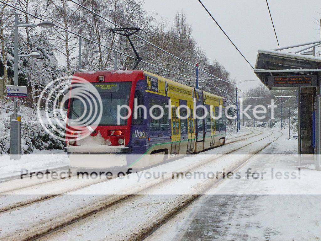 Trams_snow_21_01_13_002.jpg
