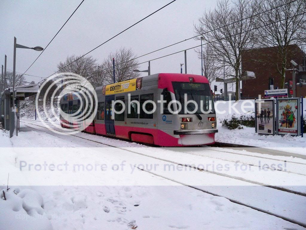 trams_snow_24_03_13_008_zps8b9f5f50.jpg