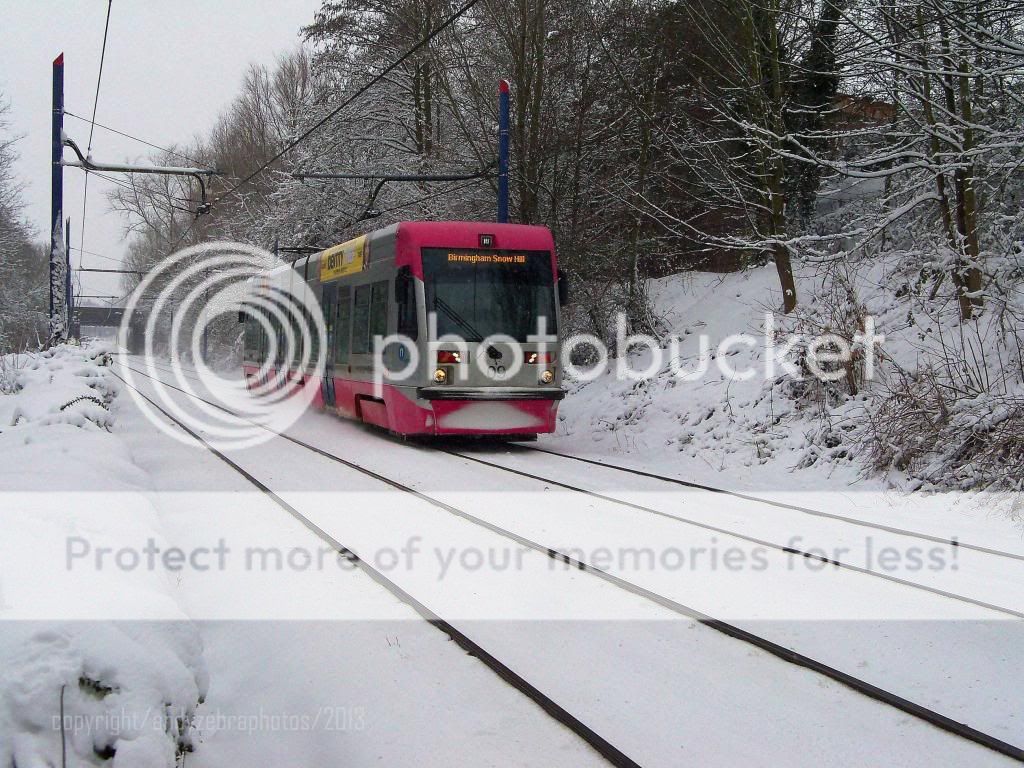 trams_snow_24_03_13_014_zps280c3429.jpg