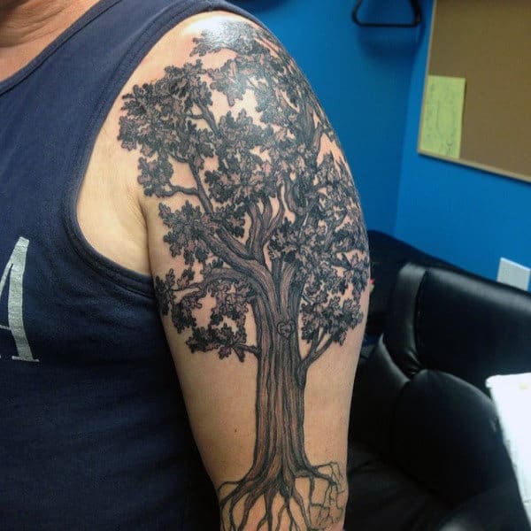 mens-shoulder-realistic-oak-tree-tattoo.jpg