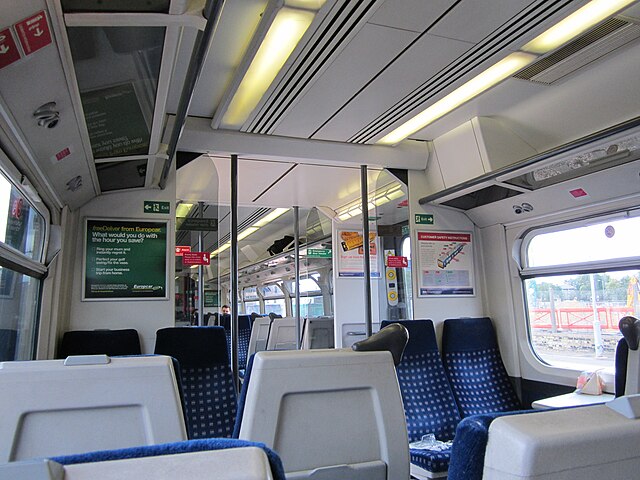 640px-Interior_of_class_365_train_at_Cambridge%2C_England_-_IMG_0739.JPG