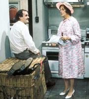 fawlty_towers_episode_0204.jpg
