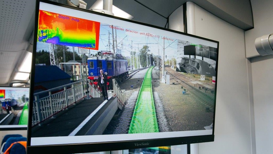 Computer-vision-of-Lastochka-autonomous-train.jpg